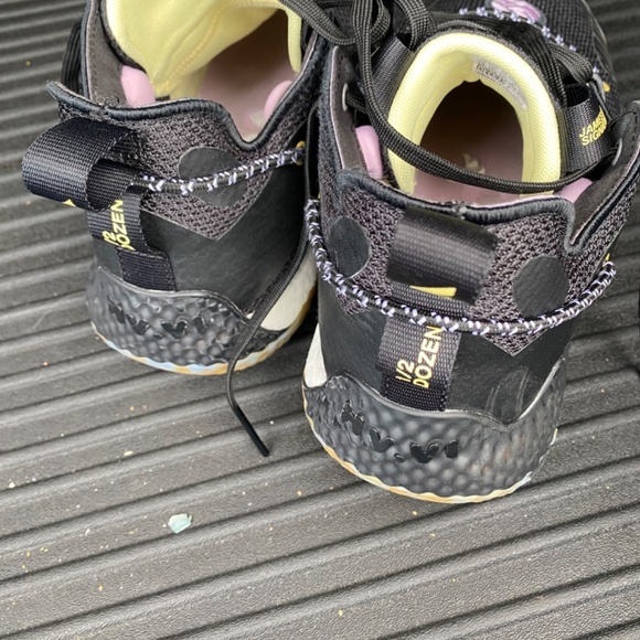 HARDEN VOL 6 - Picture 5 of 5